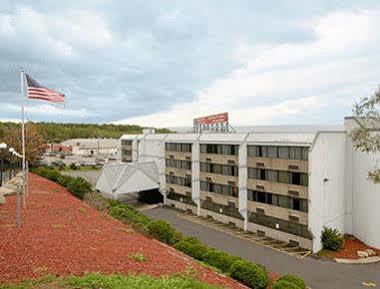 Days By Wyndham Scranton Pa Hotel 2*