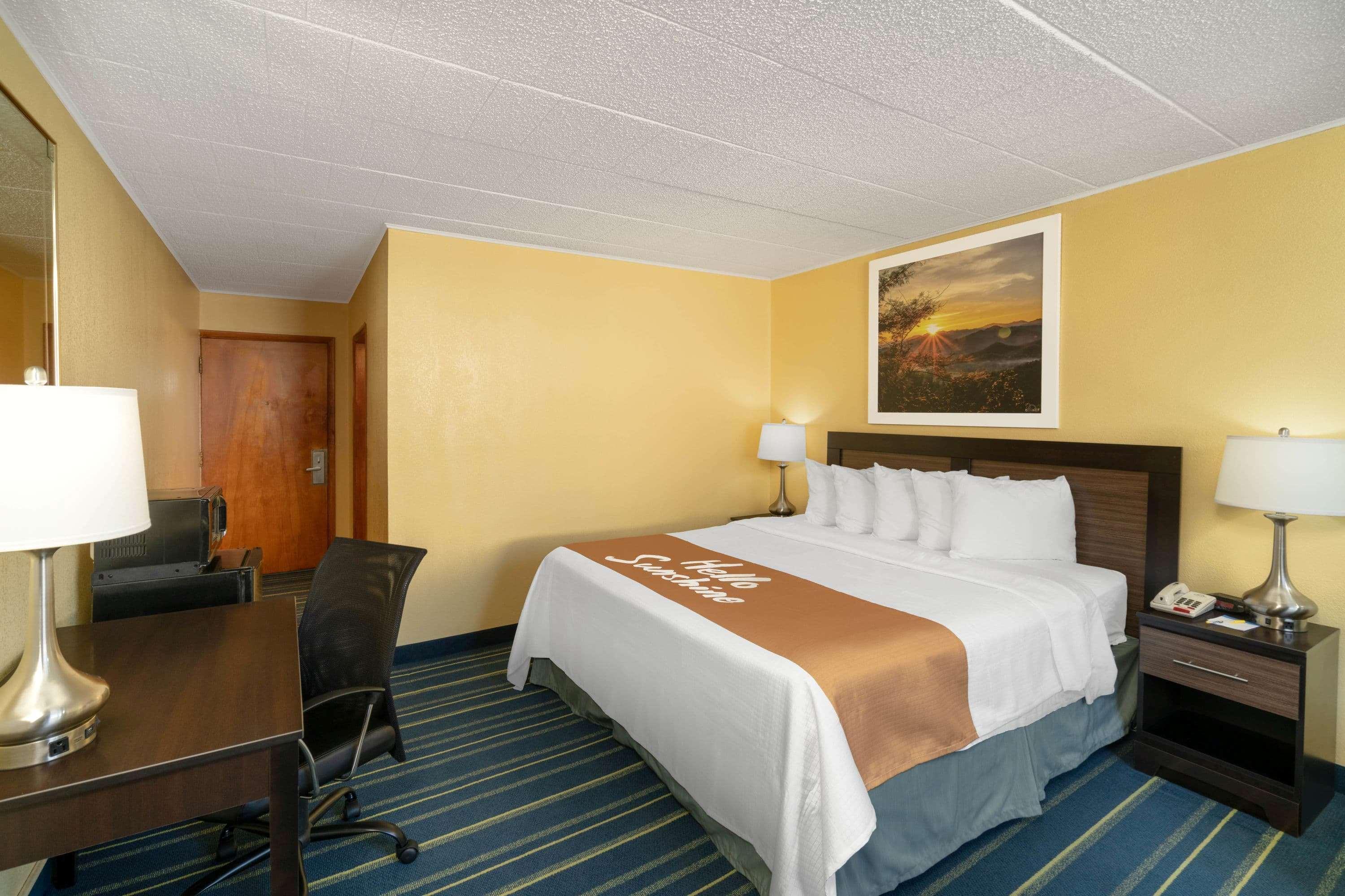Hotel Days By Wyndham Scranton Pa 2*