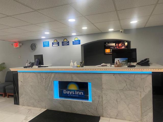 Hotel Days By Wyndham Scranton Pa Dickson City