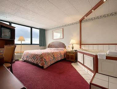 Hotel Days By Wyndham Scranton Pa 2*